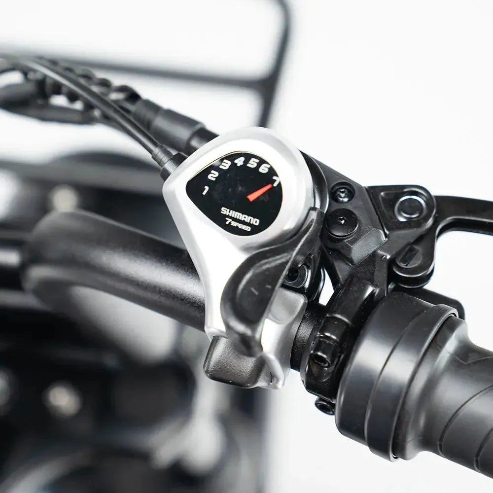 Super Deal! Kick&Move S20 PRO 9.0 2025 - Dark Grey - Hydraulische remmen